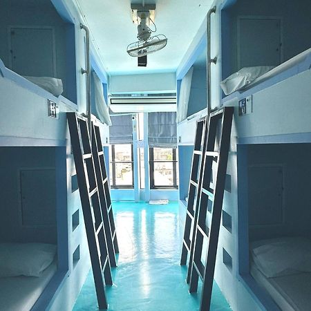 The Port Hostel Surat Thani Exterior foto
